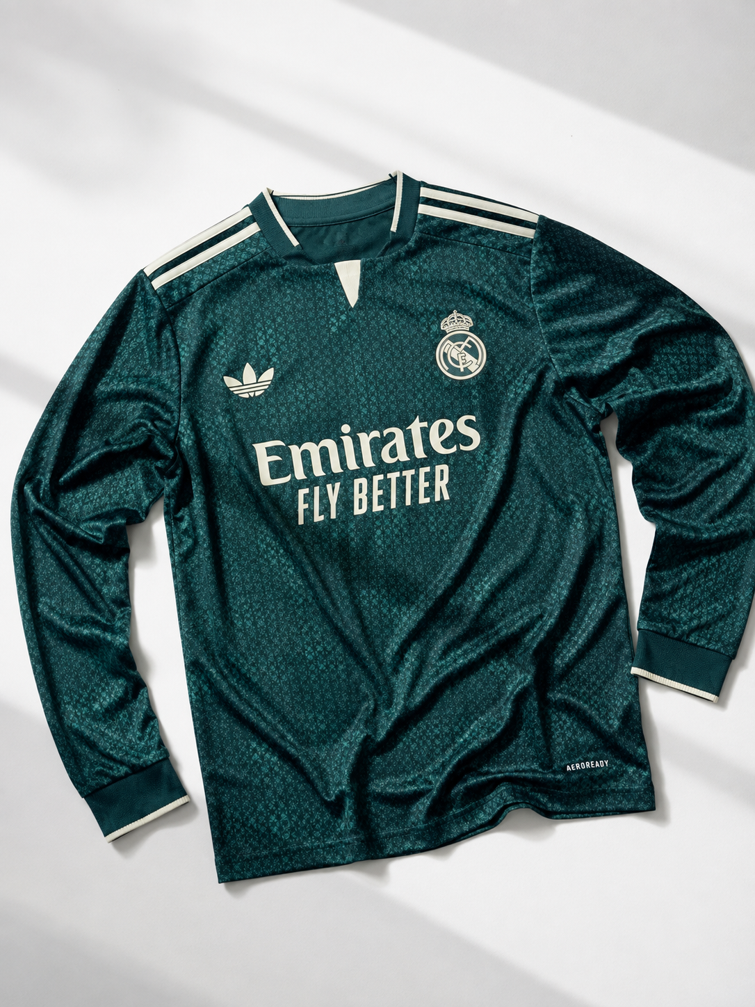 Real Madrid 26-27 manches longues